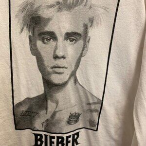 JUSTIN BIEBER  CONCERT BAND   MENS TEE
